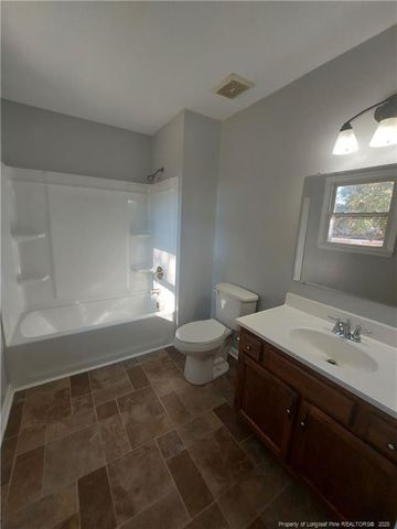 916 BRAMBLEWOOD Court, Fayetteville, NC 28314