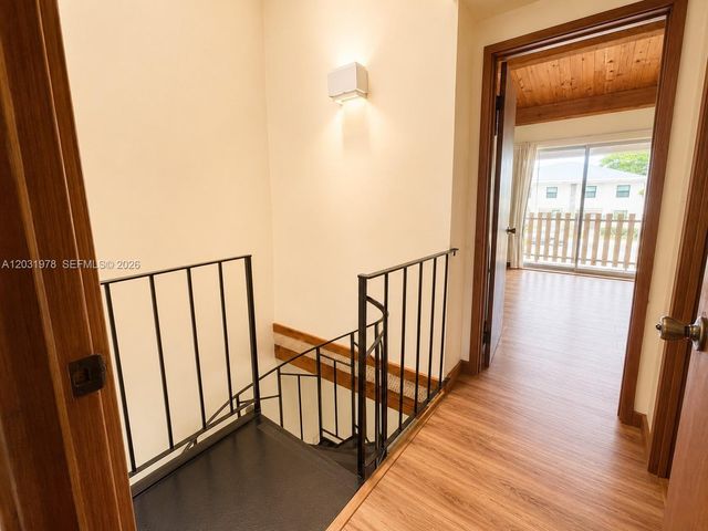3719 Riverside Drive, Coral Springs, FL 33065