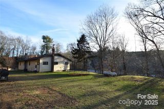 433 Deneen Road, Burnsville, NC 28714