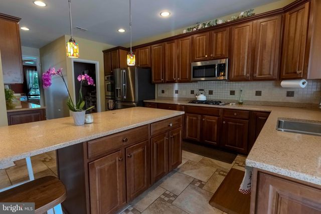 508 EMERSON CIR, Chester Springs, PA 19425