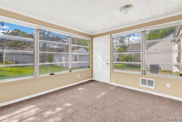 20033 Sorrento Street, Detroit, MI 48235