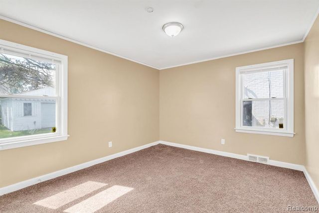 20033 Sorrento Street, Detroit, MI 48235