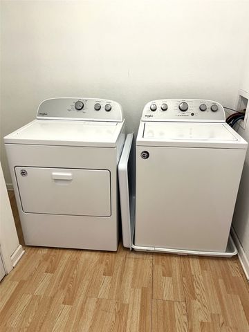 211 NE 3rd Street, Melcher Dallas, IA 50062