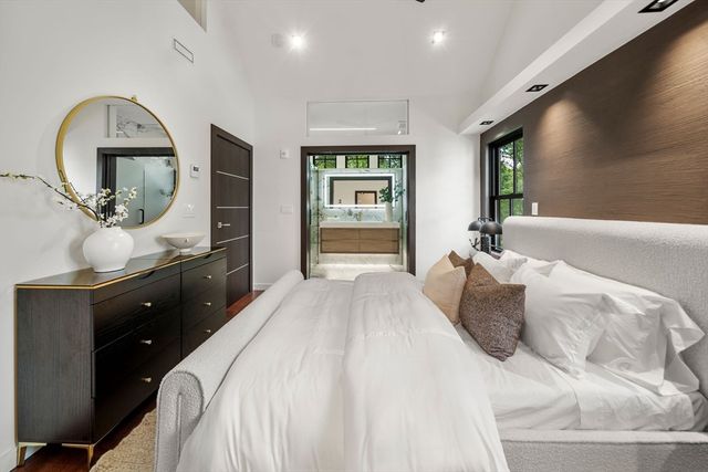 302 Elliot St. Carriage House N 3, Newton, MA 02464