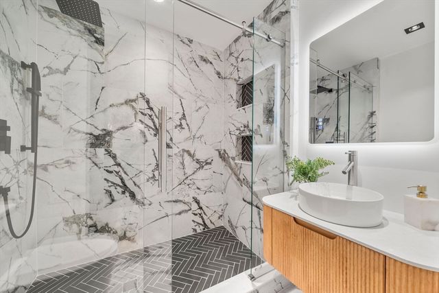 302 Elliot St. Carriage House N 3, Newton, MA 02464