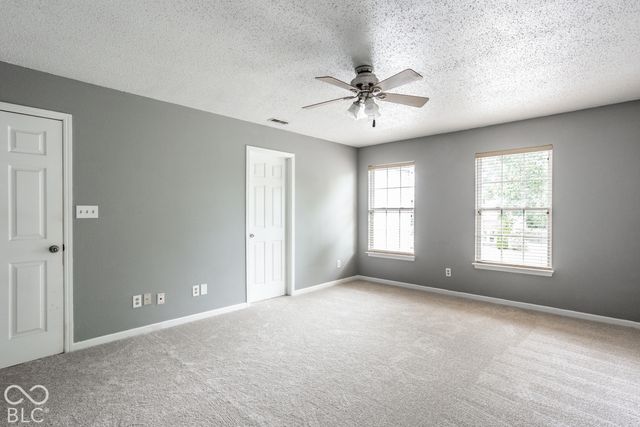 6809 W Dover Place, Mccordsville, IN 46055