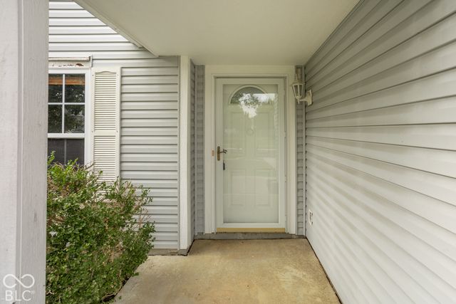 6809 W Dover Place, Mccordsville, IN 46055