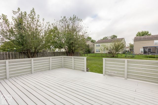 6809 W Dover Place, Mccordsville, IN 46055