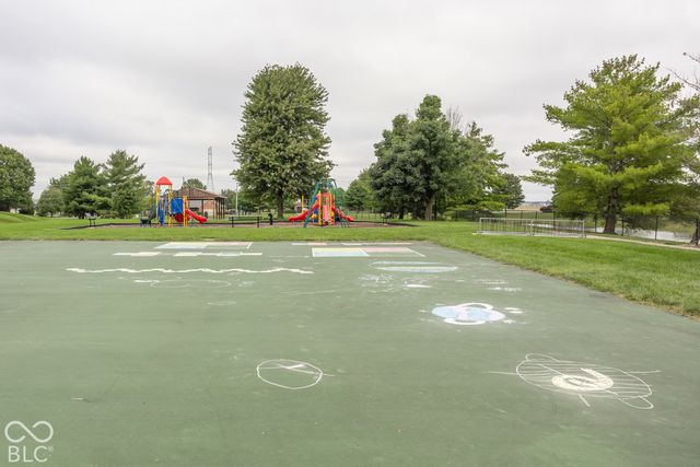 6809 W Dover Place, Mccordsville, IN 46055
