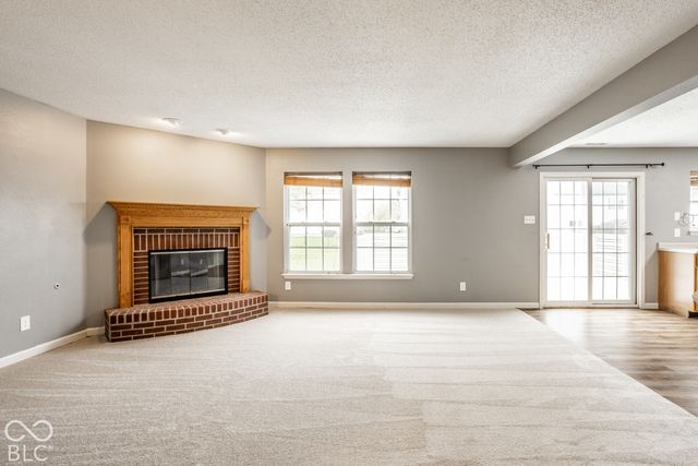 6809 W Dover Place, Mccordsville, IN 46055