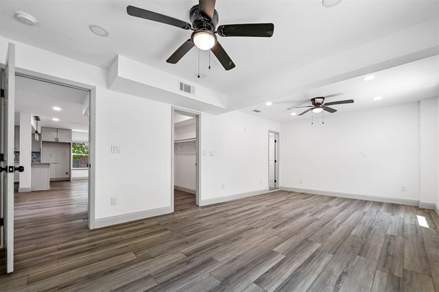 158 Lakeshore Drive, Runaway Bay, TX 76426