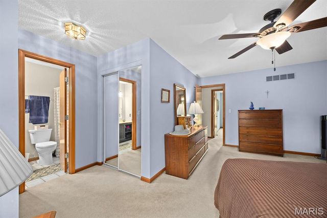 840 Vicksburg Drive, Belleville, IL 62221