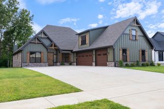 5645 Tivoli Drive, Conway, AR 72034