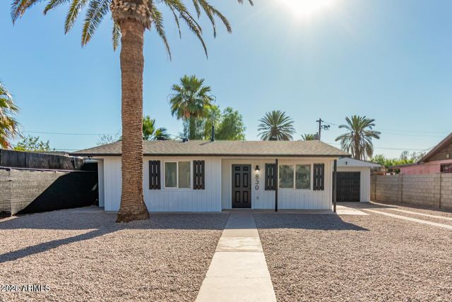 830 S GREENLEAF Lane, Avondale, AZ 85323