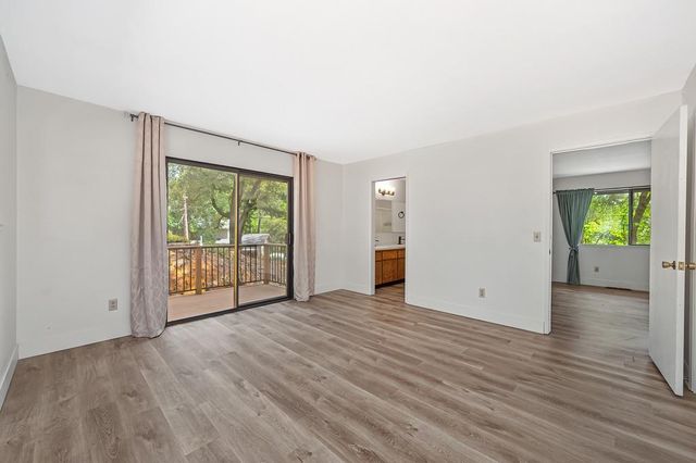 15358 Sky Pines Rd, Grass Valley, CA 95949