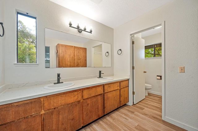 15358 Sky Pines Rd, Grass Valley, CA 95949