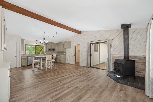 15358 Sky Pines Rd, Grass Valley, CA 95949