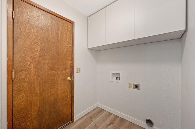 15358 Sky Pines Rd, Grass Valley, CA 95949