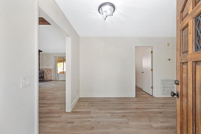 15358 Sky Pines Rd, Grass Valley, CA 95949