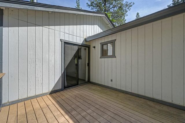 15358 Sky Pines Rd, Grass Valley, CA 95949