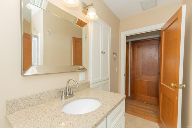 13630 Big Cynthiana Road, Evansville, IN 47720