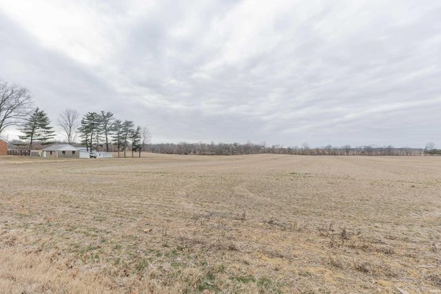 13630 Big Cynthiana Road, Evansville, IN 47720