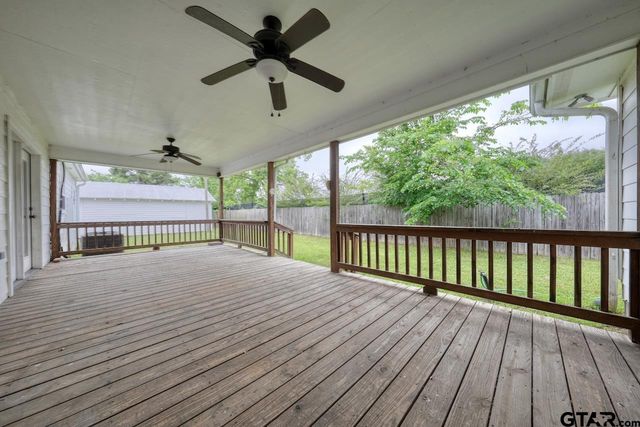 17597 CR 452, Lindale, TX 75771
