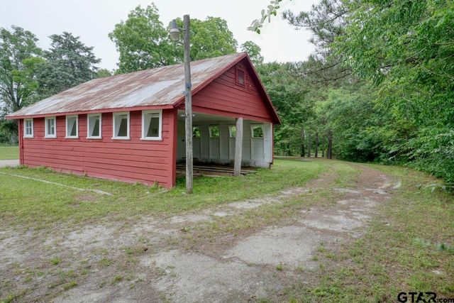 17597 CR 452, Lindale, TX 75771