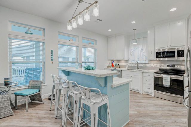 2408 Sandpiper, Crystal Beach, TX 77650