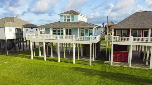 2408 Sandpiper, Crystal Beach, TX 77650
