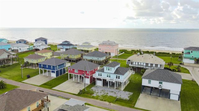 2408 Sandpiper, Crystal Beach, TX 77650