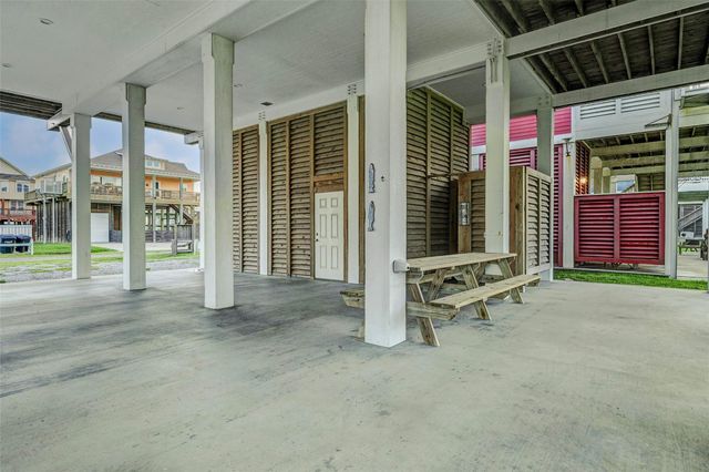 2408 Sandpiper, Crystal Beach, TX 77650