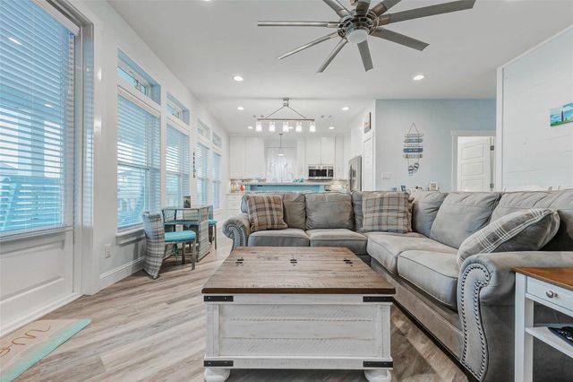 2408 Sandpiper, Crystal Beach, TX 77650