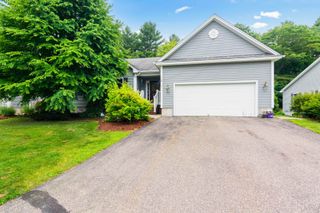 61 Hannahs Place, Colchester (colchester), VT 05446