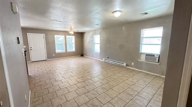 405 SE 22nd Street, Oklahoma City, OK 73129