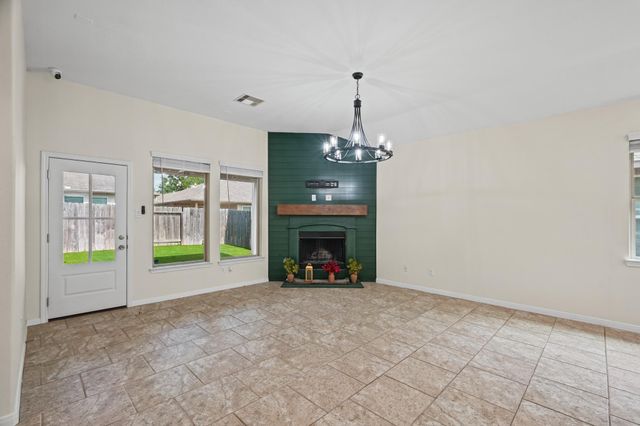 8806 Alicia Drive, Tomball, TX 77375