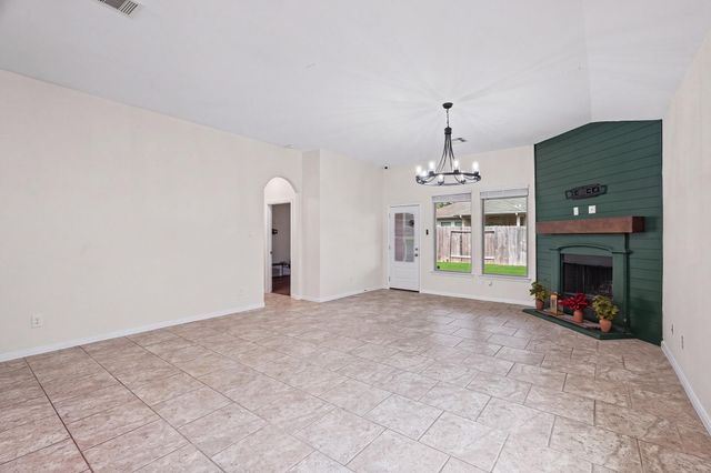 8806 Alicia Drive, Tomball, TX 77375