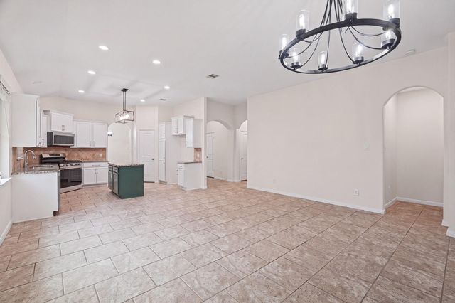 8806 Alicia Drive, Tomball, TX 77375