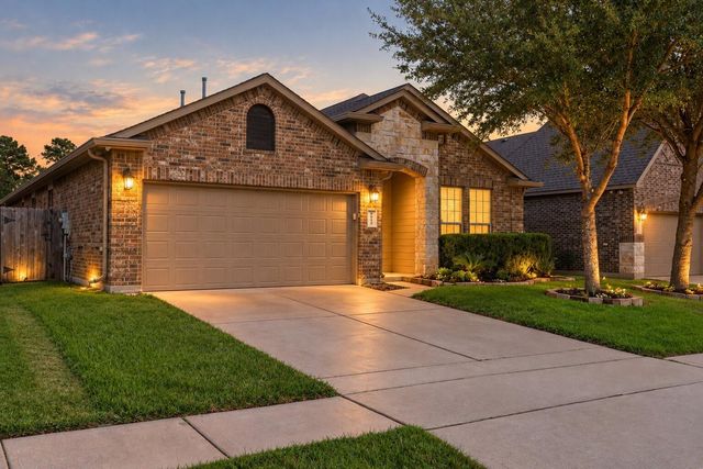 8806 Alicia Drive, Tomball, TX 77375