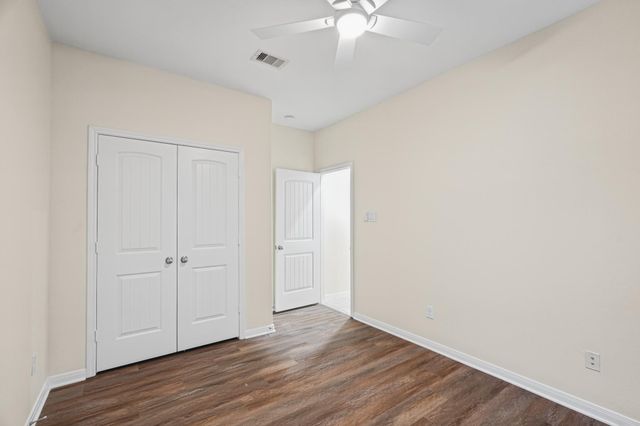 8806 Alicia Drive, Tomball, TX 77375