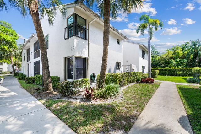 4664 NW 22nd Street, Coconut Creek, FL 33063