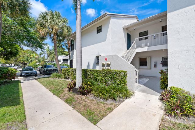 4664 NW 22nd Street, Coconut Creek, FL 33063