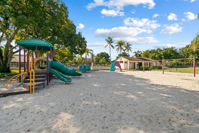 4664 NW 22nd Street, Coconut Creek, FL 33063