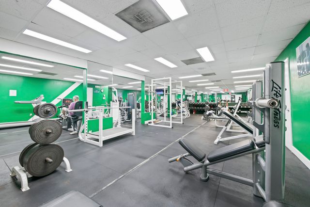 4664 NW 22nd Street, Coconut Creek, FL 33063