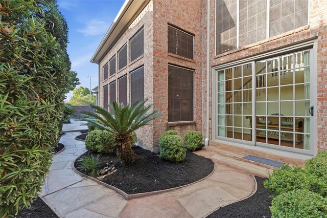 13906 Holly Lynn Lane, Houston, TX 77077