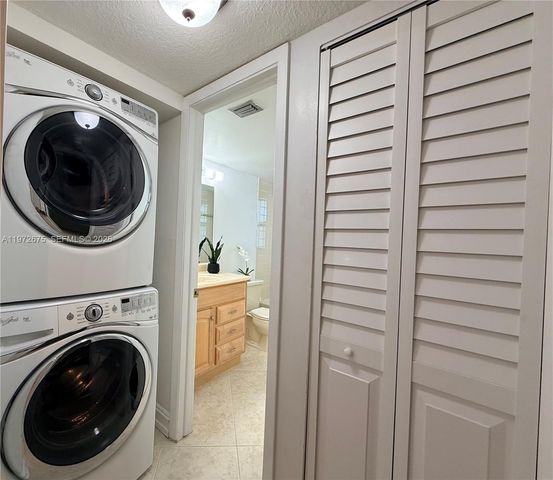 11312 Taft St 11312, Pembroke Pines, FL 33026