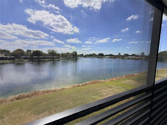 11312 Taft St 11312, Pembroke Pines, FL 33026