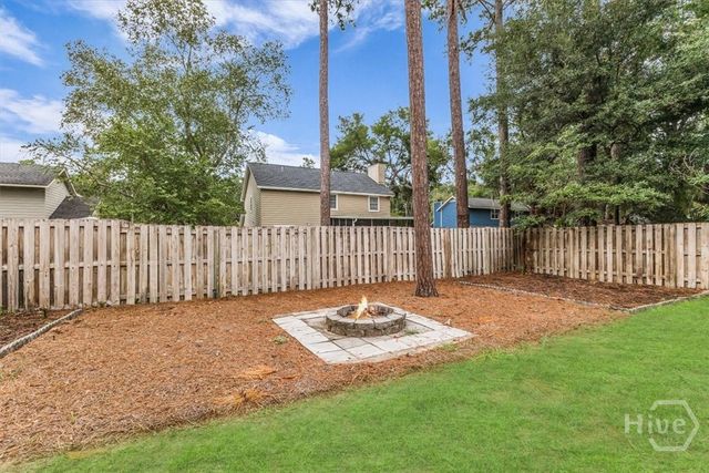 524 Pointe North Drive, Savannah, GA 31410