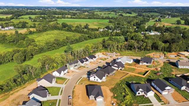 417 Krauss Drive, Nicholasville, KY 40356