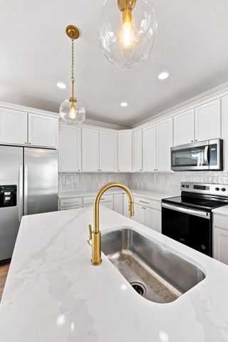 417 Krauss Drive, Nicholasville, KY 40356